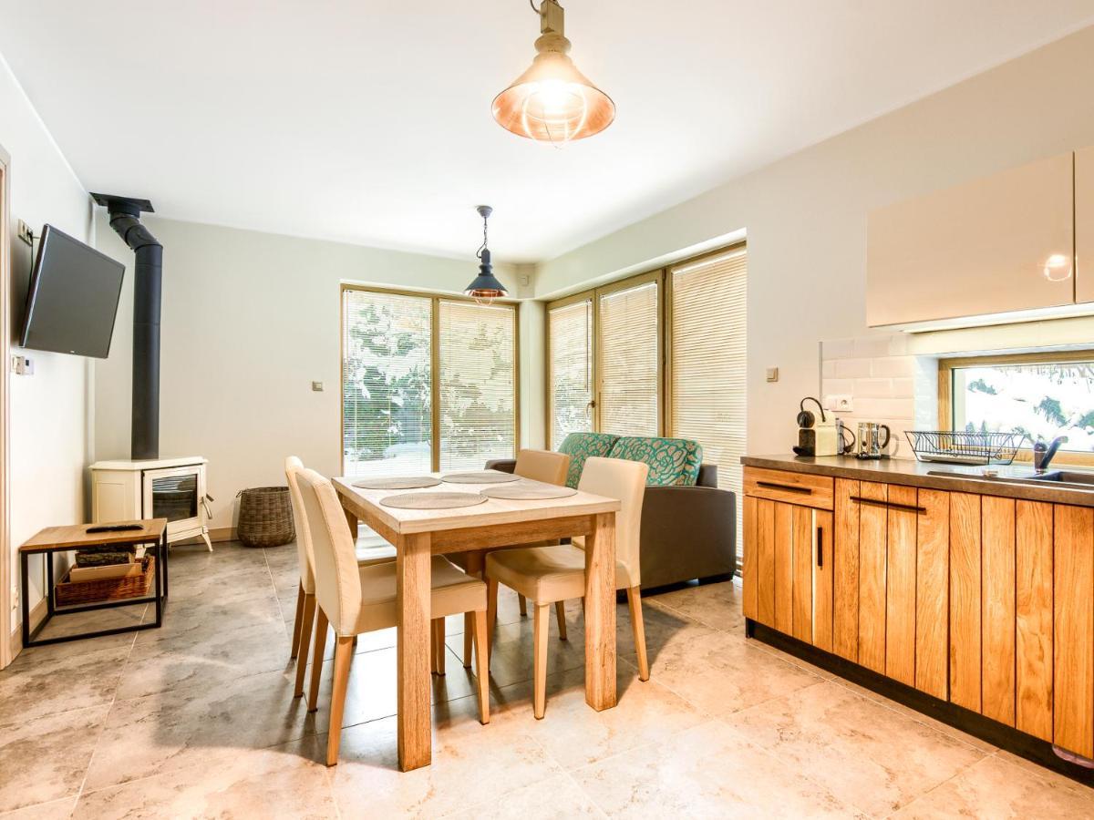 Mazursko - Komfortowe Apartamenty Nad Jeziorem, Sauna, Kominki Na Parterze Кретовіни Екстер'єр фото