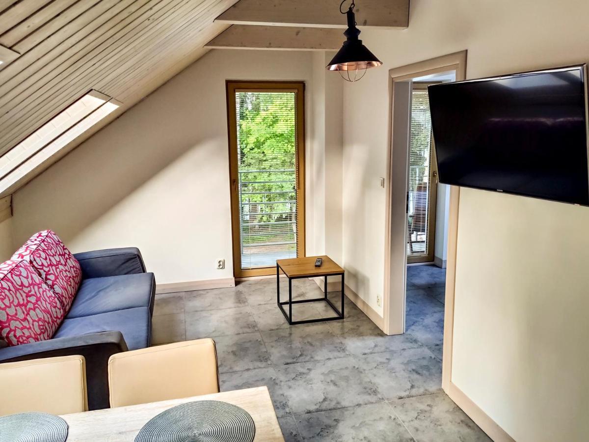 Mazursko - Komfortowe Apartamenty Nad Jeziorem, Sauna, Kominki Na Parterze Кретовіни Екстер'єр фото