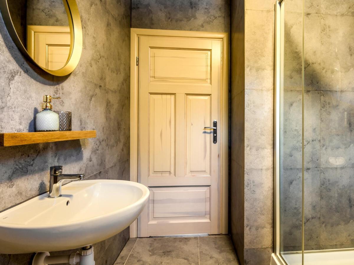 Mazursko - Komfortowe Apartamenty Nad Jeziorem, Sauna, Kominki Na Parterze Кретовіни Екстер'єр фото