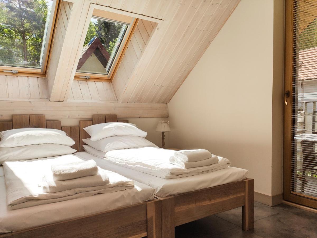 Mazursko - Komfortowe Apartamenty Nad Jeziorem, Sauna, Kominki Na Parterze Кретовіни Екстер'єр фото