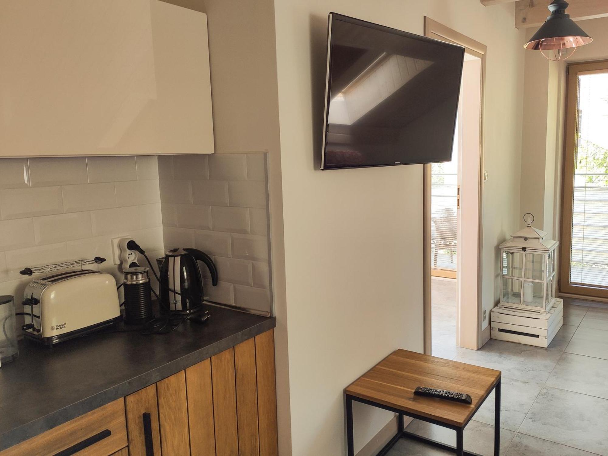 Mazursko - Komfortowe Apartamenty Nad Jeziorem, Sauna, Kominki Na Parterze Кретовіни Номер фото